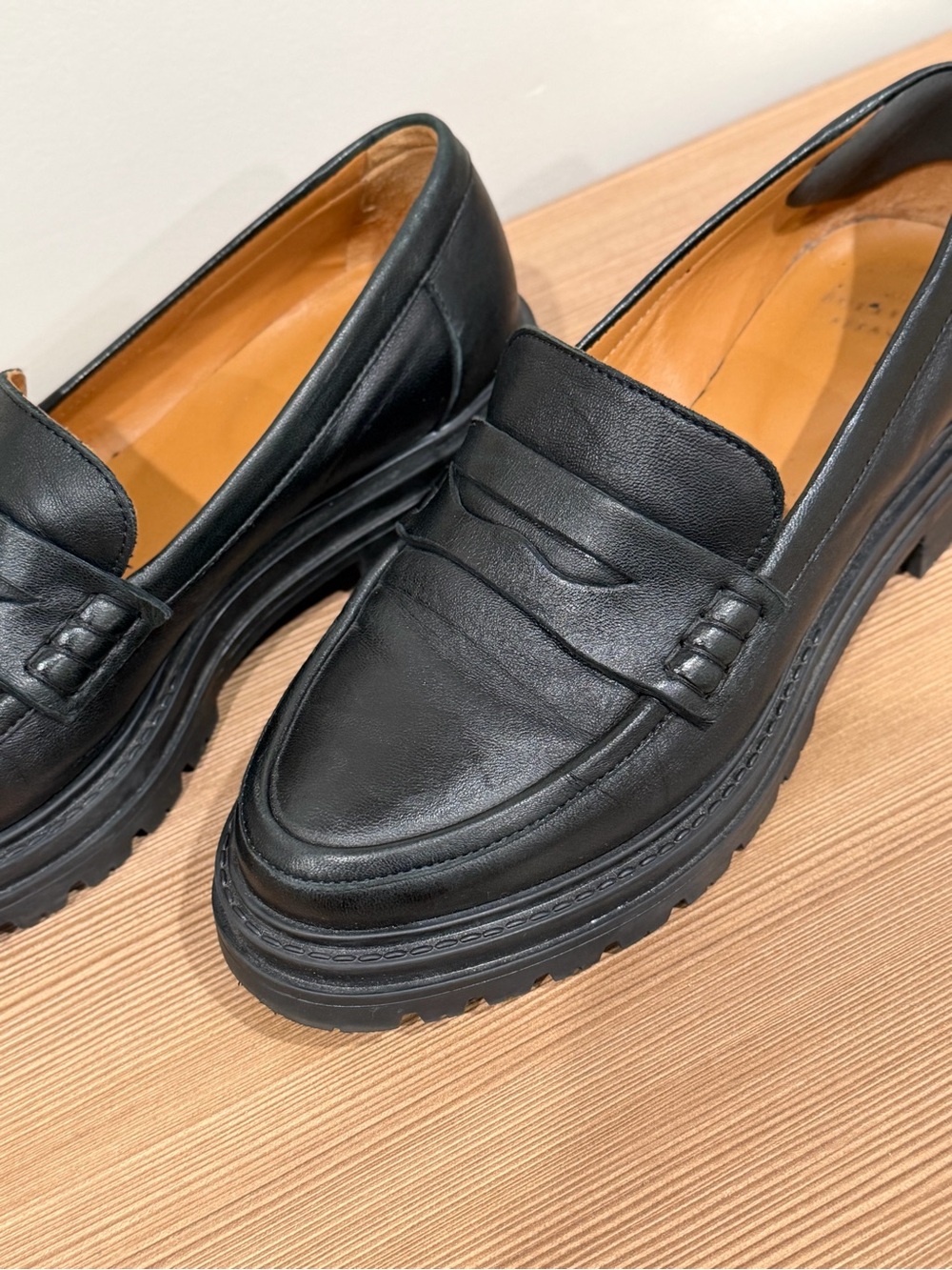 Sézane Albane Black Smooth Leather Lug Sole Platform Penny Loafers Sz 37 School - Picture 3 of 8